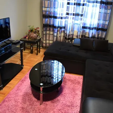 Daire Dunavska Duplex Novi Sad